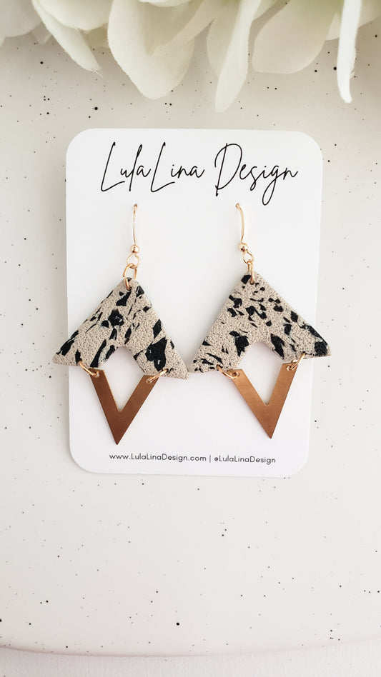 the V Dangles | Neutral